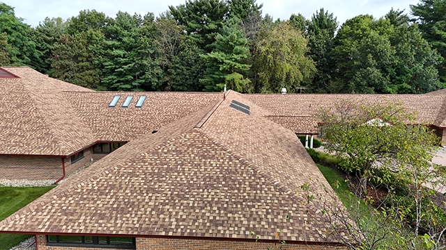 Residential Asphalt Shingle Roof Image